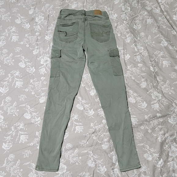 AE ~ Hi-Rise Cargo Jegging - Picture 2 of 9